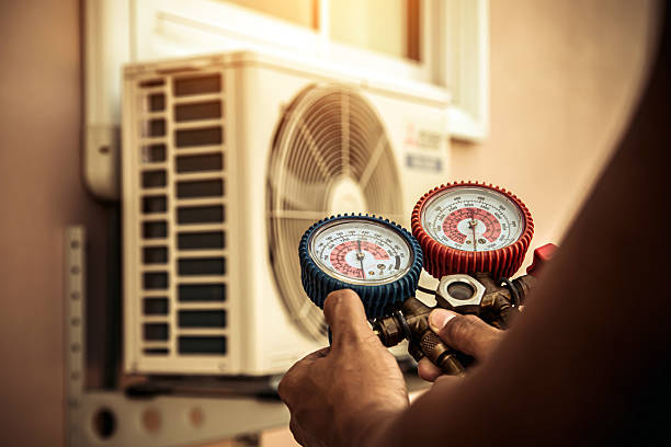 Professional Hvac Installation technician working in Atkinson, NC